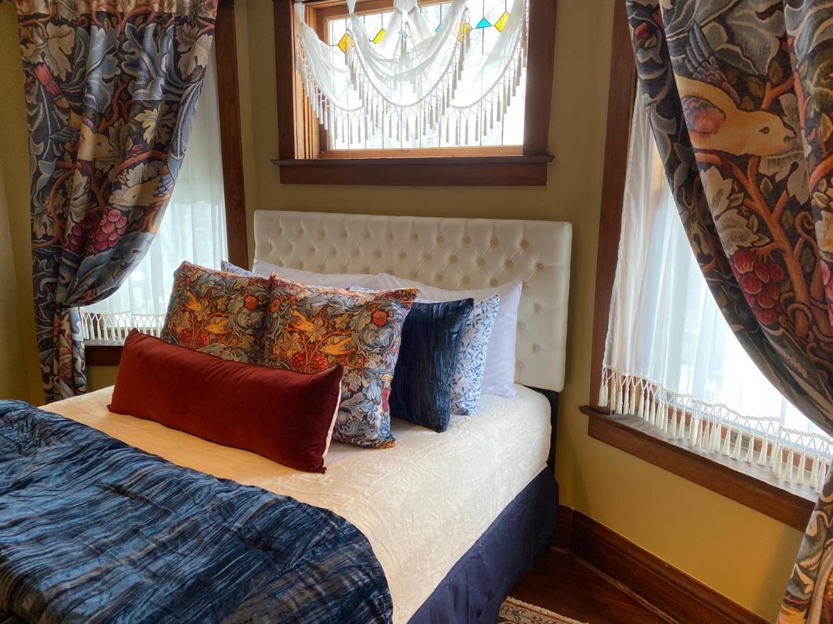 The Edmond An 1887 Arts & Crafts Gem Apartment Сейнт Джоузеф Екстериор снимка